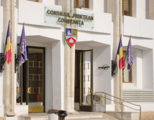 VIDEO. Ședință extraordinară la CJ Constanța: S-au aprobat noi proiecte pentru DGASPC, Medicina Legală și Biblioteca Județeană
