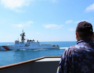 Fregata „Mărășești” a participat la exerciții româno-bulgaro-americane în Marea Neagră
