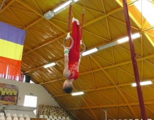 Alex Urzică îi calcă pe urme celebrului său tată