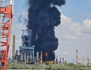 Explozie pe platforma Petromidia. Un bărbat a decedat