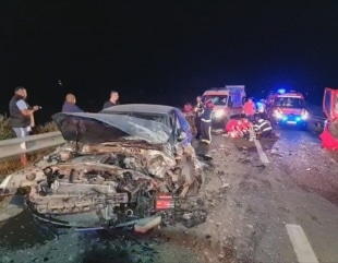 O mamă și fiul ei și-au pierdut viața într-un accident rutier