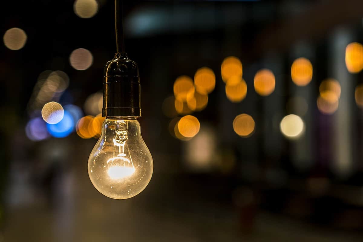 ‘Easiest way to save money’: Save up to £232 a year on bills by changing light bulbs