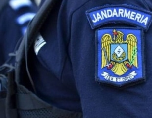 Trădat de țigaretă, prins de jandarmi