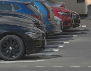 Taxele, parcarea și locul de veci