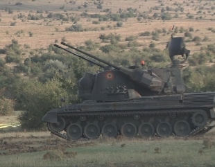 Antrenamente româno – americane cu blindate și tancuri