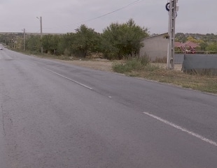 Fără drumuri de pământ