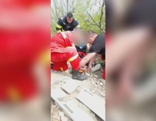 Turistă accidentată în Munții Măcin