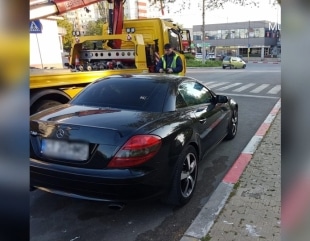 Autoturisme oprite ilegal, ridicate