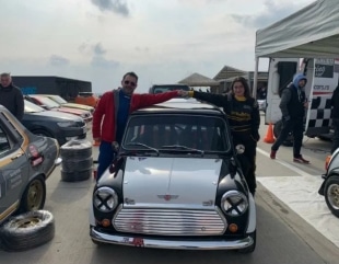 Tată și fiică, pe circuit