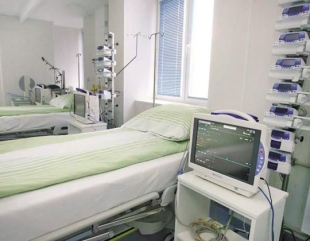 Mai bine un doctorat obsesional decât un spital regional