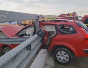 A murit străpunsă de un parapet