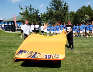 Mese de teqball la Academia lui Hagi