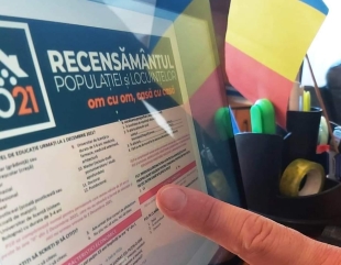 Opt puncte fixe de recenzare