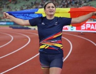 România, aur la aruncarea ciocanului
