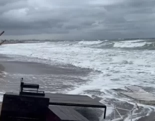 Vântul a făcut ravagii, pe litoral