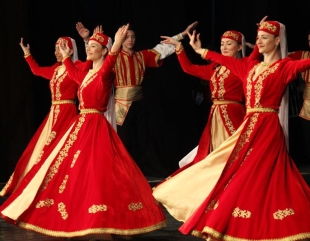 Festivalul Internaţional al Dansului, Cântecului şi Portului Popular Turco – Tătar, la Constanţa