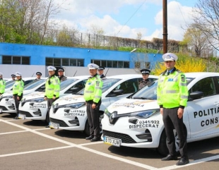 Primăria Constanța achiziționează 19 mașini în leasing. Una dintre ele, electrică, va fi condusă de viceprimarii Constanței.
