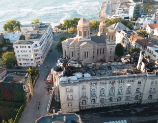 Posibile încălcări ale legii la Palatul Arhiepiscopal