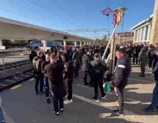 Cu gândul la victorie
