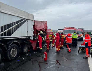 Accident pe A2, la Murfatlar. A intervenit elicopterul SMURD