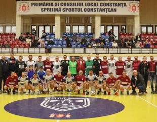 Farul Old-Boys meci cu veteranii Rapidului