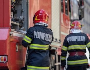 Evacuați de urgență din calea focului
