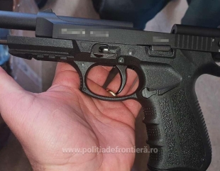 1.200 de pistoale, depistate de polițiști