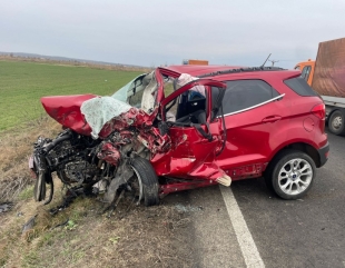 Grav accident la Vadu Oii. Un bărbat a murit