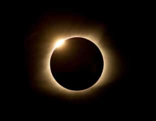 Eclipsă totală de Soare spectaculoasă în 2026. Unde va fi vizibilă