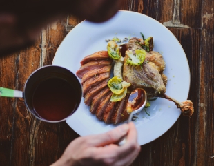Campioni la consumul de carne de… rață