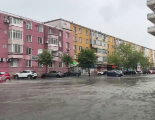 Tulcea: Centrul orașului acoperit de ape