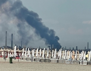 Petromidia: Explozie urmată de un incendiu puternic