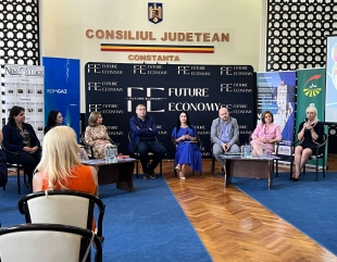 Educație financiară, subiect dezbătut la CJC