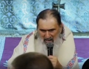 Un credincios i-a cerut „banii înapoi” lui IPS Teodosie