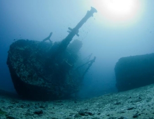 Eforie: Corabia misterioasă, descoperită în timpul lucrărilor de înnisipare, vede lumina zilei