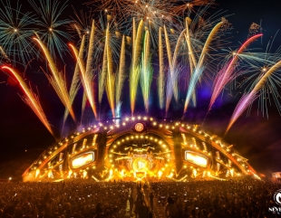 Peste 70.000 de oameni în prima zi de festival