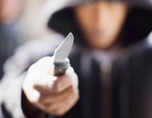 Un elev a venit cu un cuțit la școală. A fost chemată Poliția