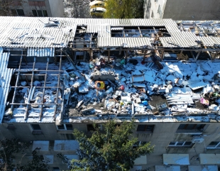 Constanța: Acoperișuri smulse, sute de arbori și stâlpi de iluminat, prăbușiți