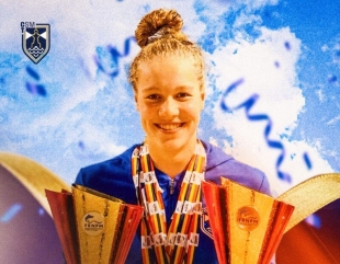 Brigitta Vass, 16 ani, 16 recorduri naționale la Campionatele Naționale de înot în bazin scurt