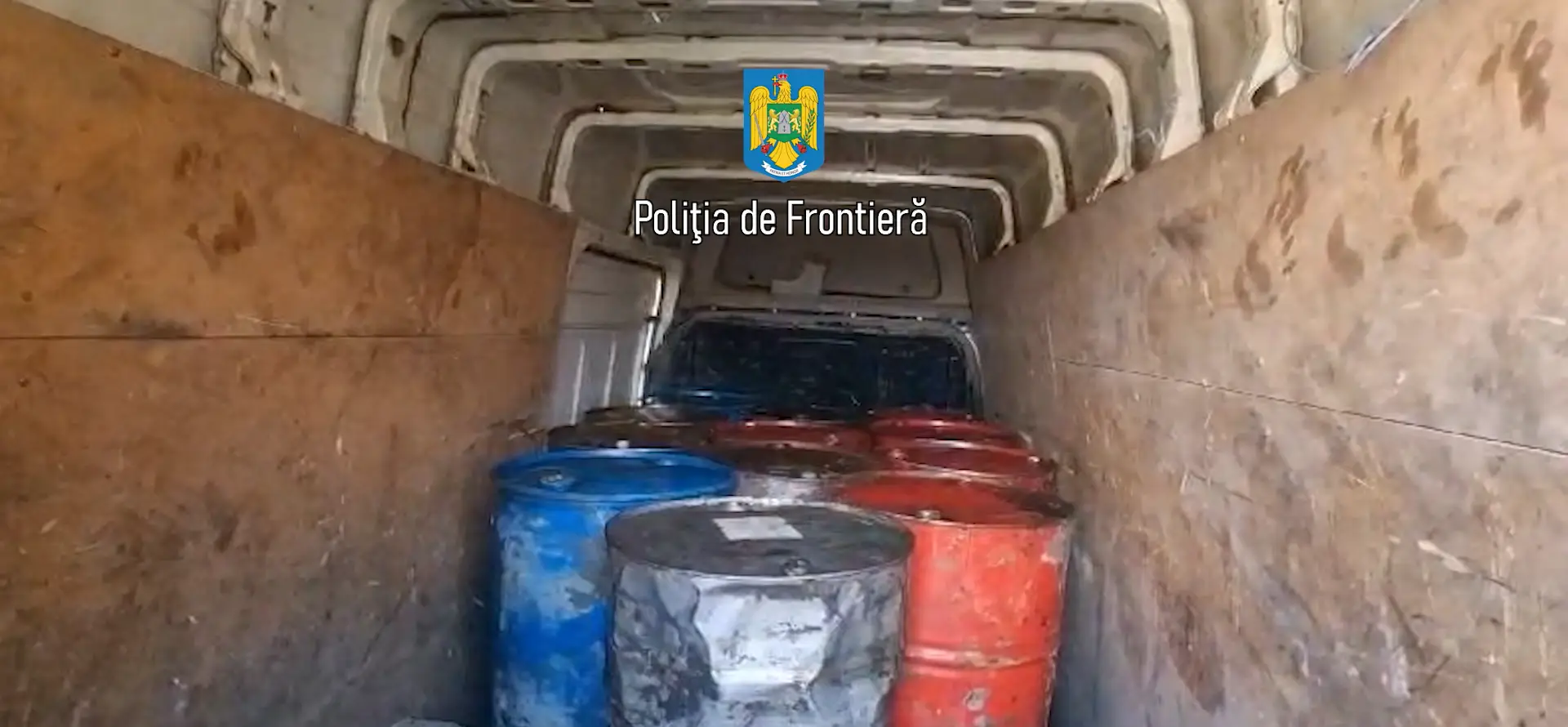 Cetățeni români prinși de Poliția de Frontieră în timp ce transportau 3000 litri de motorină