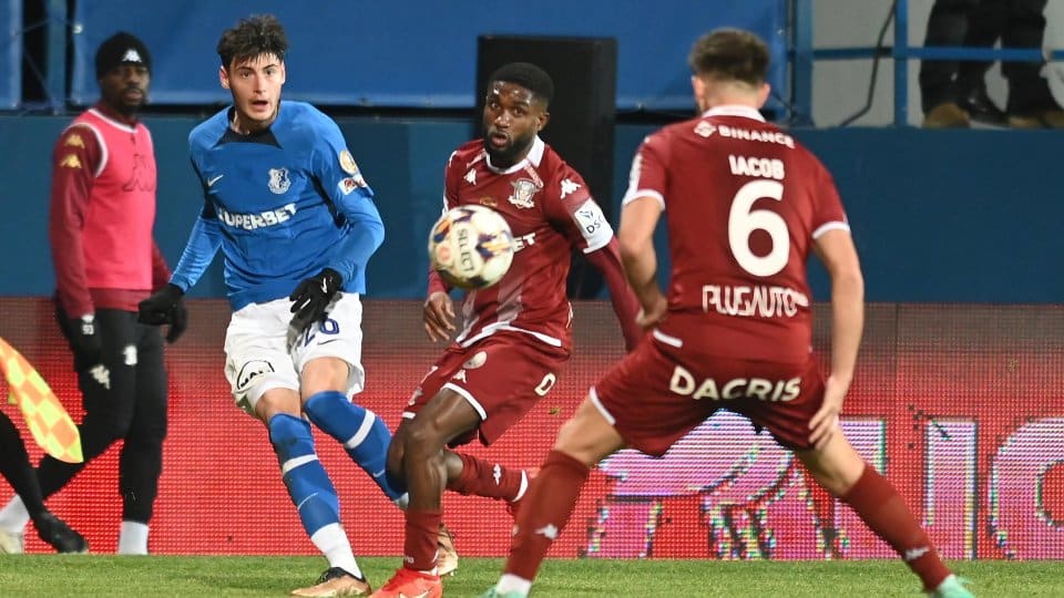 Farul Constanța joacă cu Rapid București la Ovidiu
