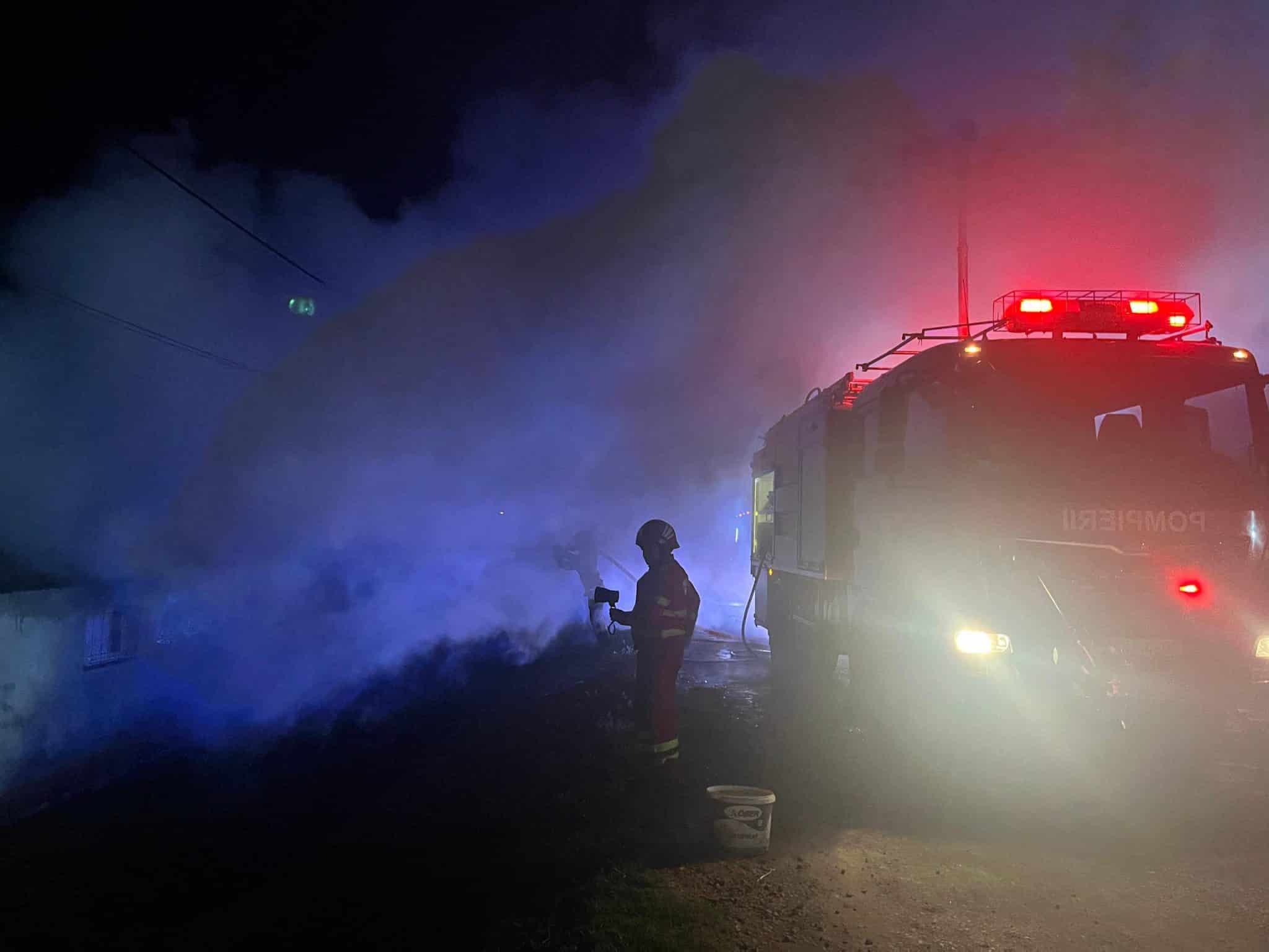 Incendiu în Tulcea: o persoană a fost găsită carbonizată