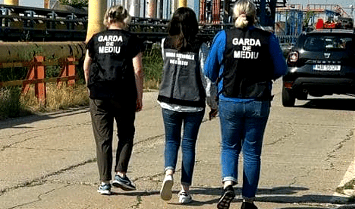 Fabrica de ulei amendată de Garda de Mediu