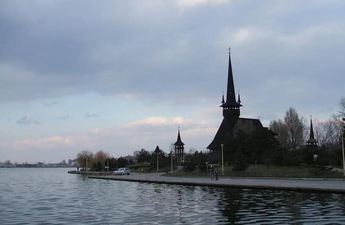 Incendiu la Biserica Sf. Mina din parcul Tăbăcăriei: a ars un lumânărar