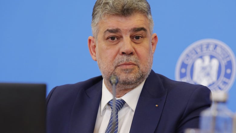 Ciolacu îi cere lui Bolojan să plece printr-un moment viral din fotbal: „Du-te, Ilie, du-te”