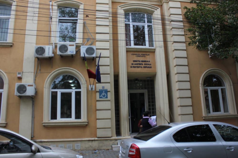 Anchetă la DGASPC după vizita unui politician în campanie