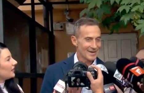 Radu Mazăre pleacă în Madagascar