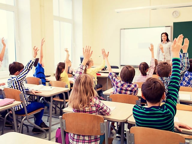 Elevii de clasa a VIII-a în fața primului test important: simulările pentru Evaluarea Națională au început