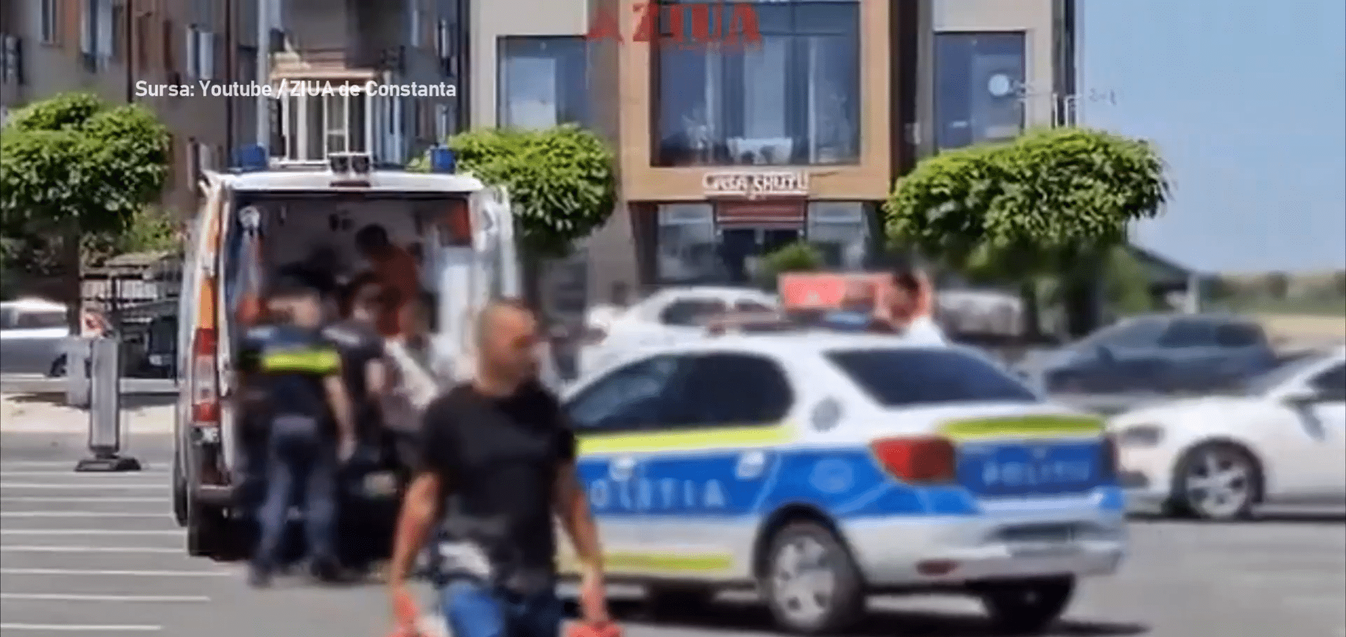A amenințat că își dă foc în parcarea unui mall