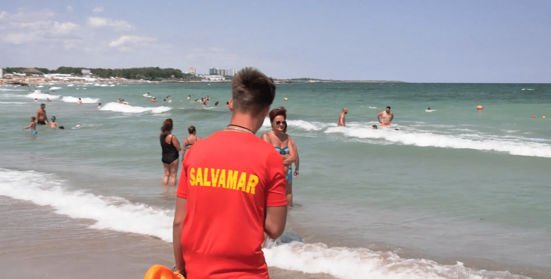 Vacanță cu precauție: steag galben pe toate plajele